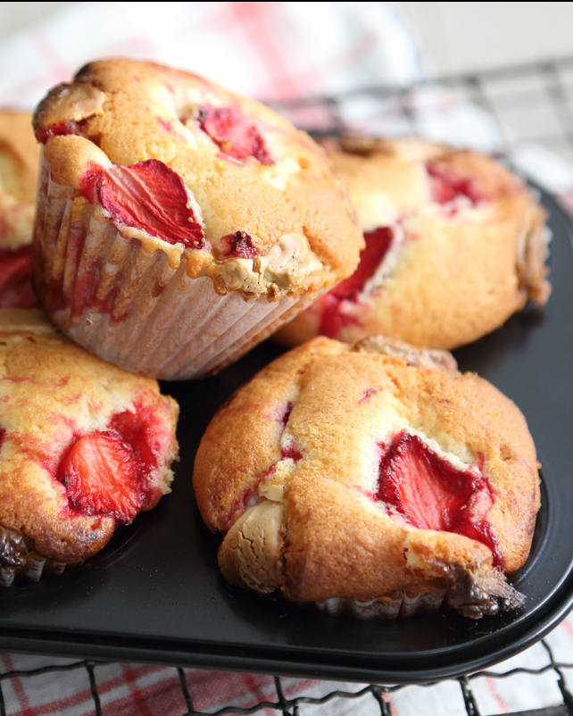 Strawberry Muffin